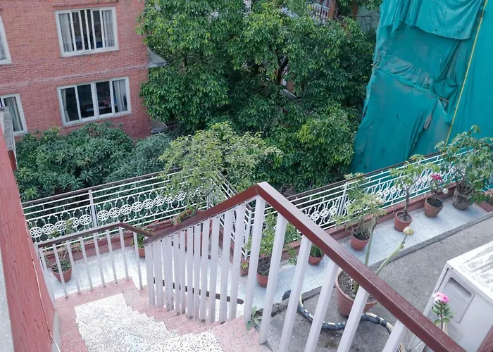 ホテル Thorongla Thamel