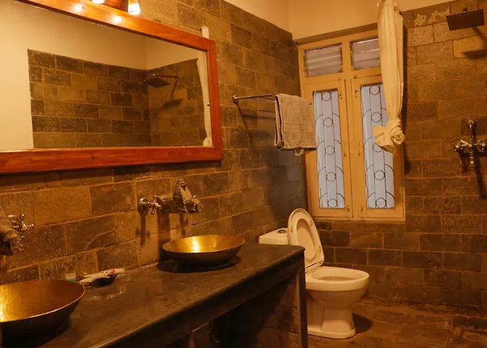 Thorongla Thamel ホテル